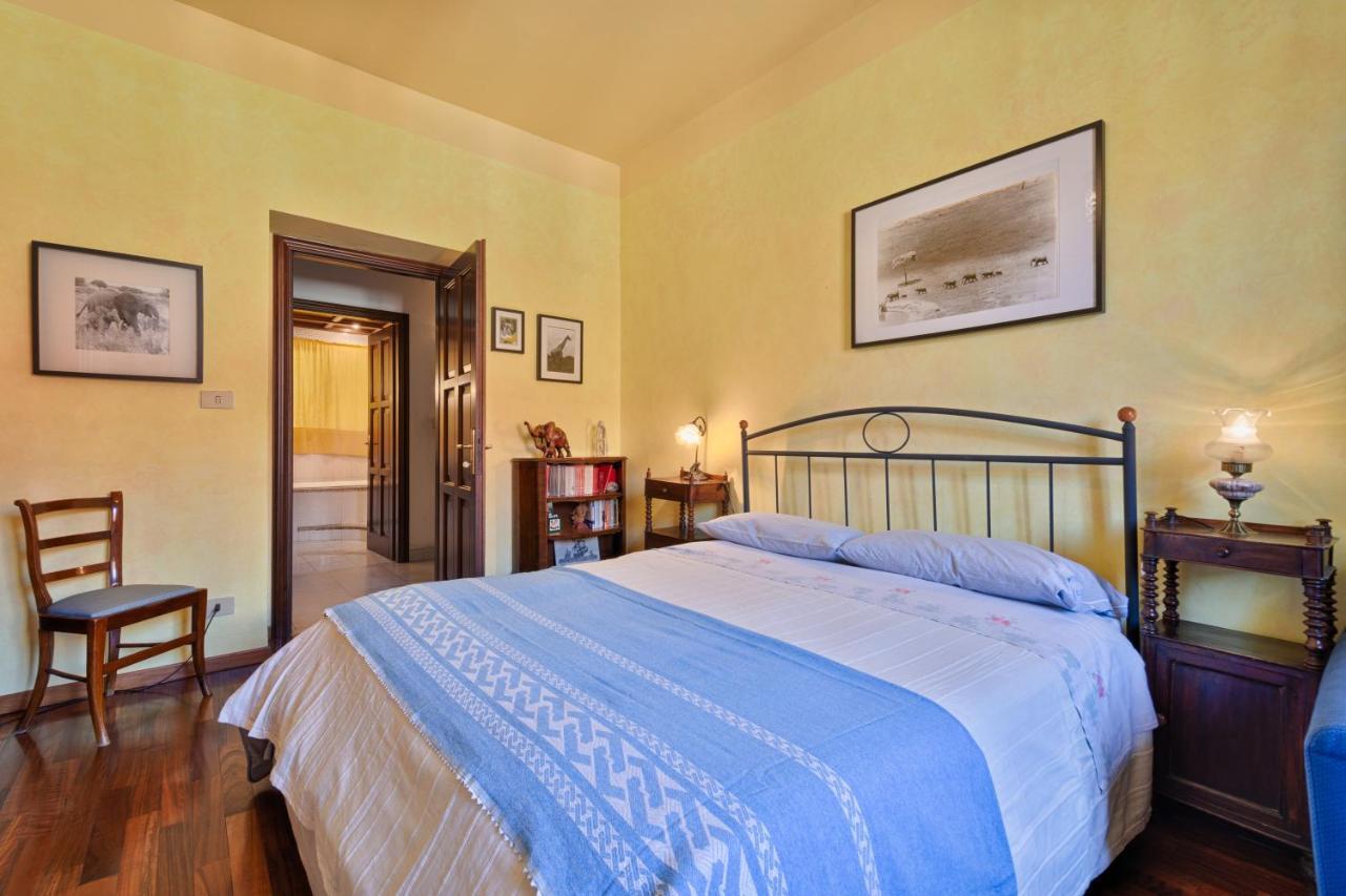Central Apartment Turin Bagian luar foto