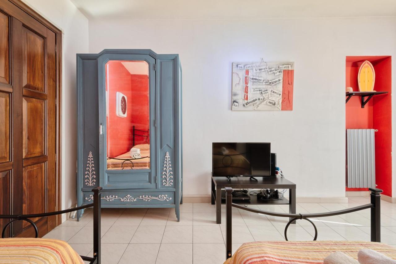 Central Apartment Turin Bagian luar foto
